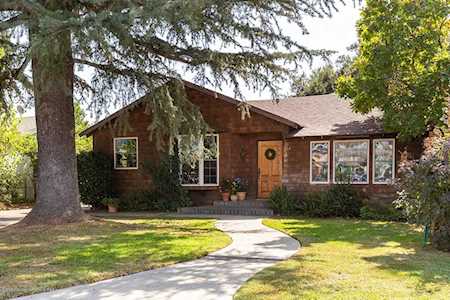 64 W Lemon Avenue Arcadia, CA 91007