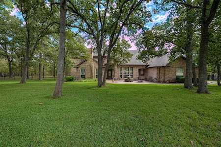 208 Shadow Wood Drive Argyle, TX 76226