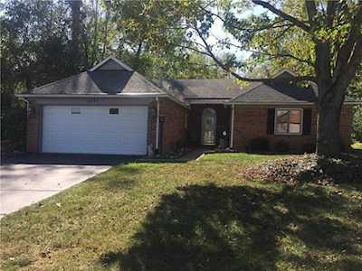 5830 White Lick Court Plainfield, IN 46168