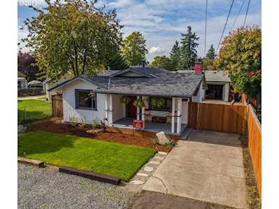 6525 SE 75th Ave Portland, OR 97206