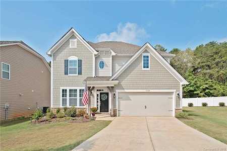 3820 Lake Breeze Dr Sherrills Ford, NC 28673
