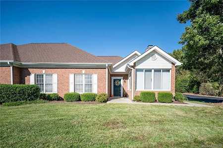 10832 Willow Crossing Dr Charlotte, NC 28210