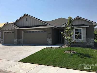2926 E Snake River Dr. Nampa, ID 83686