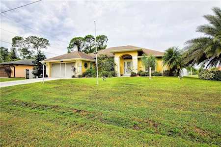 1007 Comstock Street Port Charlotte, FL 33952