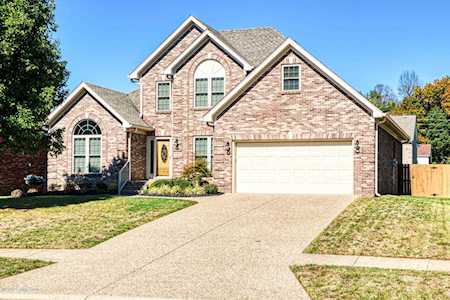 8910 Fox Chase Pl Louisville, KY 40228