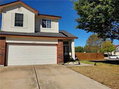 21328 Byerly Turk Dr Pflugerville, TX 78660