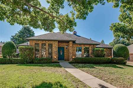 2937 Trail Lake Drive Grapevine, TX 76051