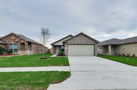 3715 Arbor Trails Dr Humble, TX 77338