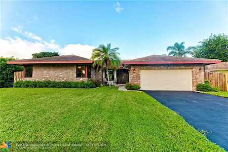 4438 NW 113th Ln Coral Springs, FL 33065