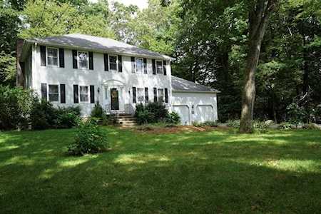 626 Sutton St Northbridge, MA 01534