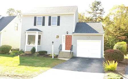 24 Country Side Rd #24 Bellingham, MA 02019