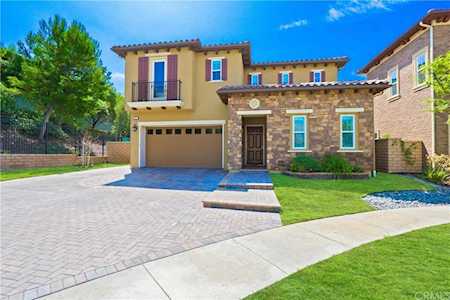14 Peony Lake Forest, CA 92630