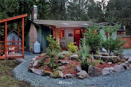 106 Butter Creek Lane Packwood, WA 98361