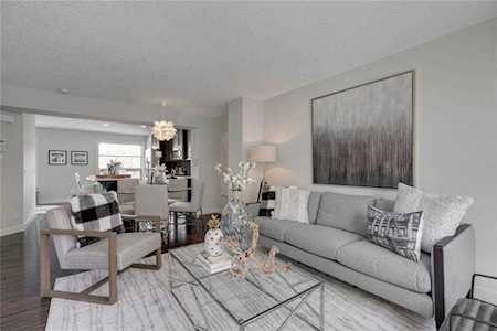 37 Aspen Hills Common SW Calgary, AB T3H 0R7