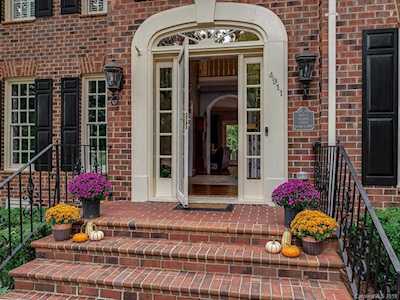 4911 Piper Glen Dr Charlotte, NC 28277