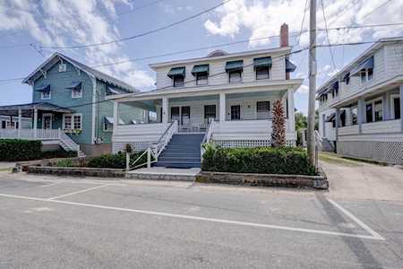 10 E Charlotte Street Wrightsville Beach, NC 28480