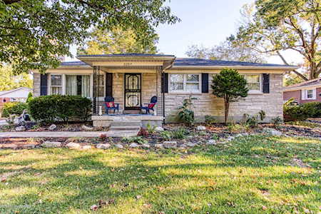 2205 Cherian Dr Louisville, KY 40299