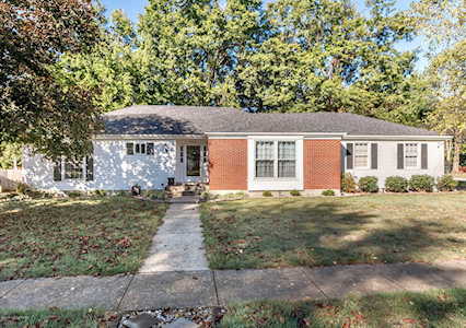 9021 Wooded Glen Rd Louisville, KY 40220