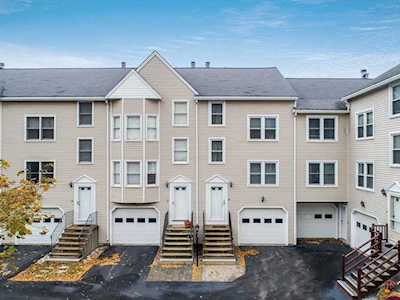 1541 Middlesex St #28 Lowell, MA 01851