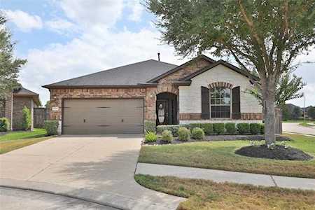 6111 Fulshear Cove Ct Fulshear, TX 77441