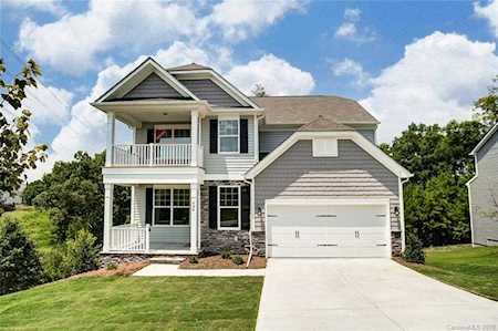 484 Snapdragon Dr Clover, SC 29710
