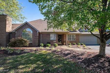 4003 Hawkesbury Ct Louisville, KY 40241