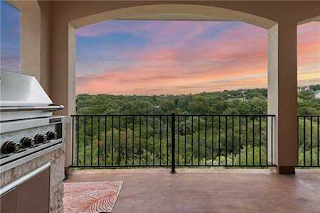 109 Feritti Dr Lakeway, TX 78734