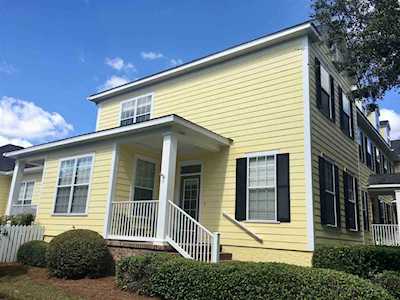 4298 Avon Park Circle Tallahassee, FL 32311