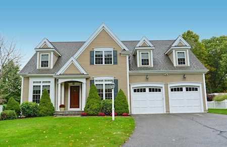 2 Crystal Lane Millis, MA 02054