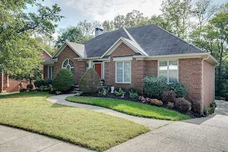 10310 Carriage House Ct Louisville, KY 40223