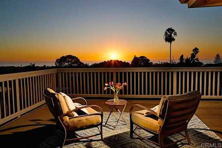 537 N Granados Ave Solana Beach, CA 92075