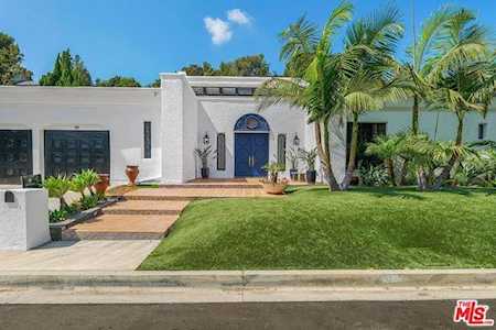 11937 Brentwood Grove Drive Los Angeles, CA 90049