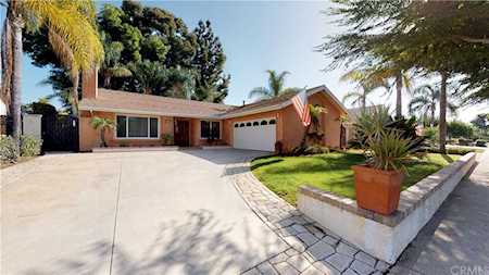 25171 Campo Rojo Lake Forest, CA 92630
