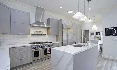 20 Rue Grand Ducal Newport Beach, CA 92660