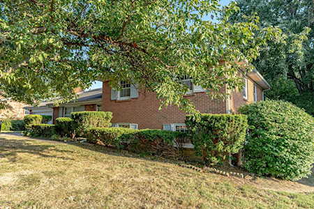 3903 Valley Station Rd Louisville, KY 40272
