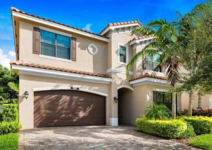 7879 Blue Tanzanite Way Delray Beach, FL 33446