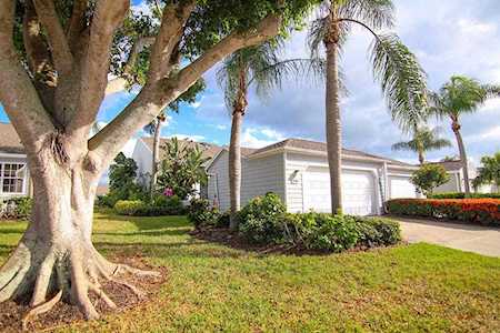 1241 Spoonbill Landings Circle Bradenton, FL 34209