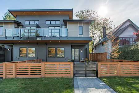 4352 Albert Street #1 Burnaby, BC V5C 2G1