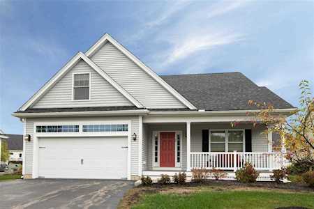 30 Julia Dr Dover, NH 03820