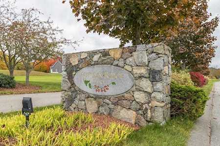 604 Autumn Ridge Drive #604 Ayer, MA 01432