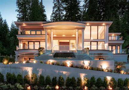 181 Stevens Drive West Vancouver, BC V7S 1C3