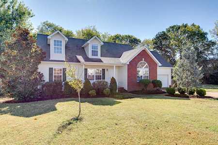 3543 Dorothy Dr Murfreesboro, TN 37127