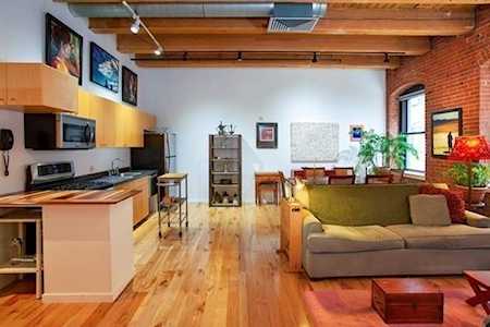 21 Wormwood St #221 Boston, MA 02210