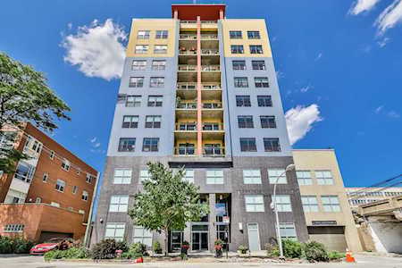1122 W Catalpa Ave #611 Chicago, IL 60640