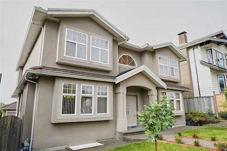 7871 Cumberland Street Burnaby, BC V3N 3Y6