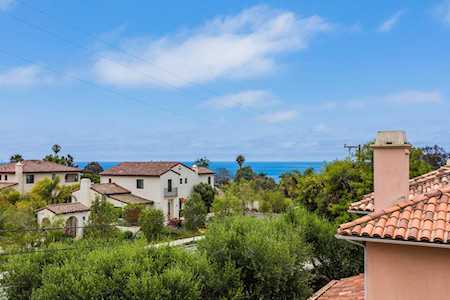 222 Meigs Rd #8 Santa Barbara, CA 93109