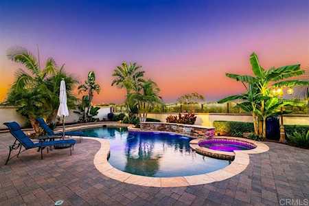 7065 Heron Circle Carlsbad, CA 92011