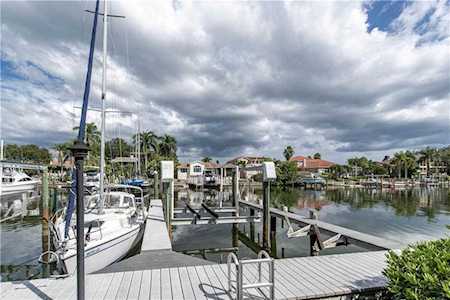 1109 S Pinellas Bayway #105 Tierra Verde, FL 33715
