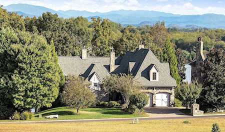 285 Rock Point Dr Vonore, TN 37885