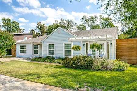 8718 Angora Street Dallas, TX 75218